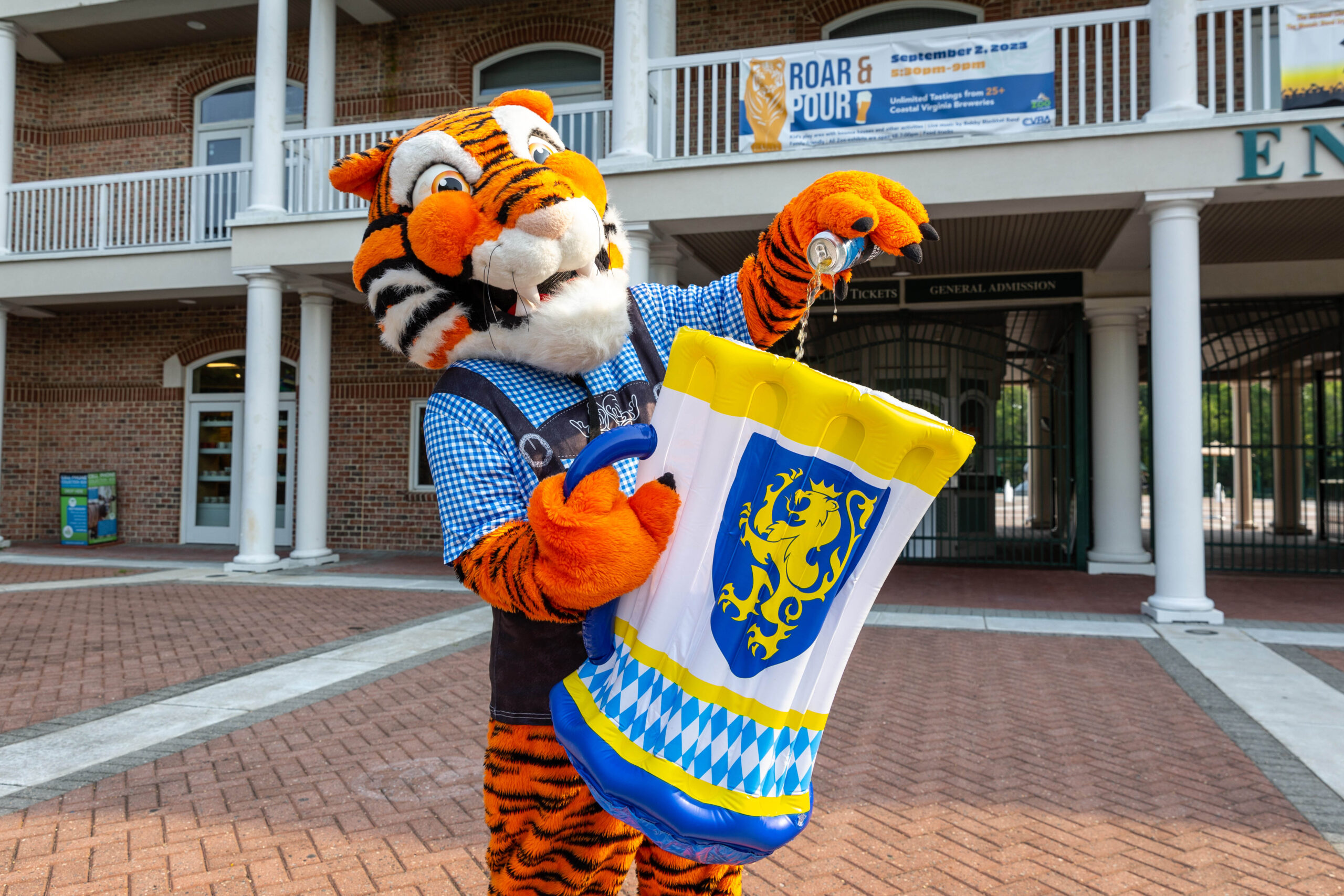 Virginia Zoo partners with Coastal Virginia Brewery Alliance to host all new beertasting event